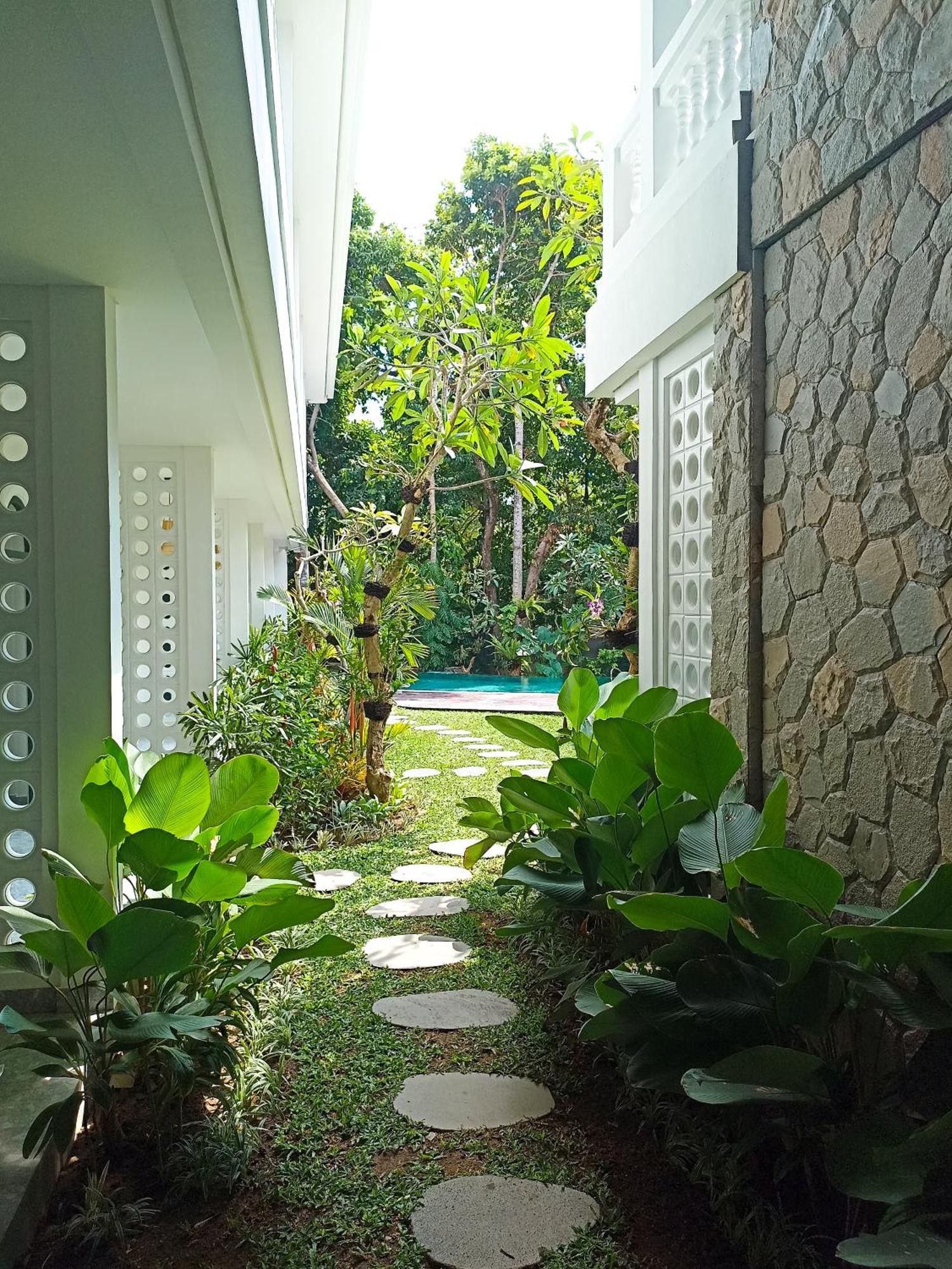 Hotel Casa De Ozora Munggu Exterior foto
